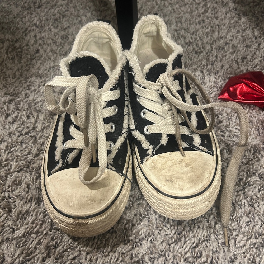 Converse Black and White Women's Sneakers